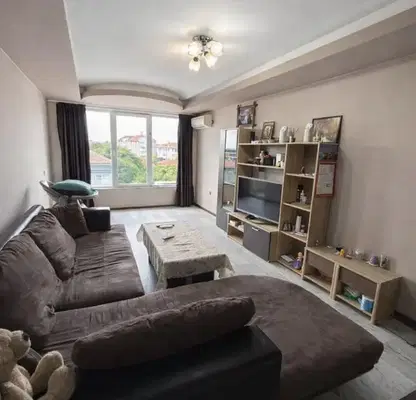 Photo 4 — 3-bedroom apartment in Burgas, Aitos