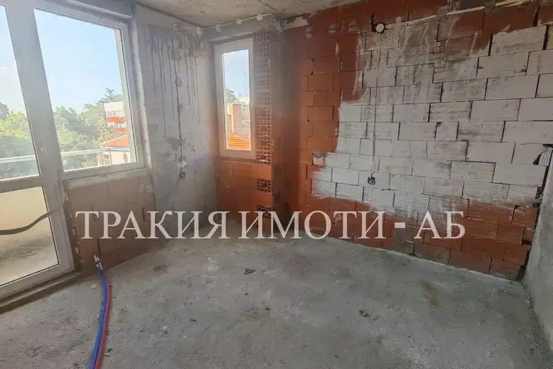 Two-room apartment in the center of Asenovgrad with two terraces