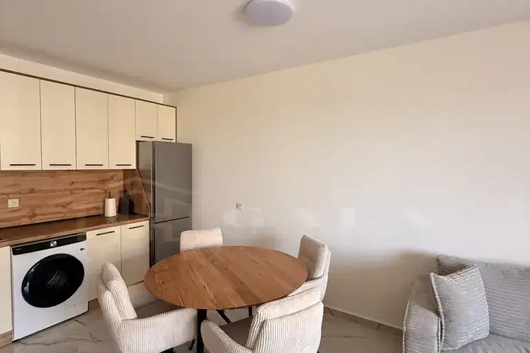 Two-room apartment in Balchik with balcony and elevator