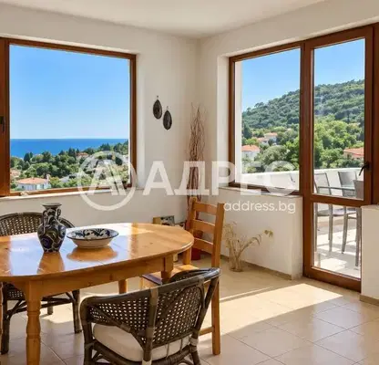 Photo 4 — 3-room apartment with sea view in Balchik
