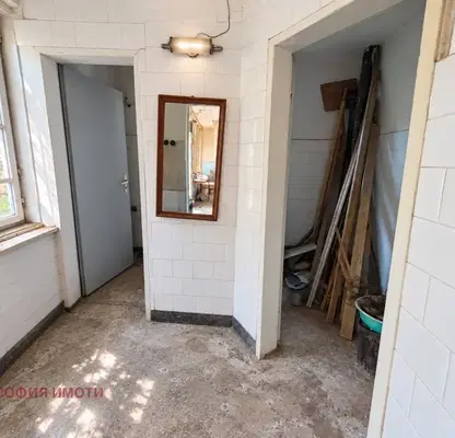 Photo 5 — Two-room apartment with yard in the center of Bankya