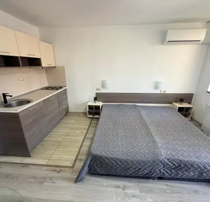 Photo 2 — Studio apartment in Bansko with south-facing balcony and view