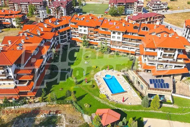 Two-room apartment with terrace in Bansko, near the lift