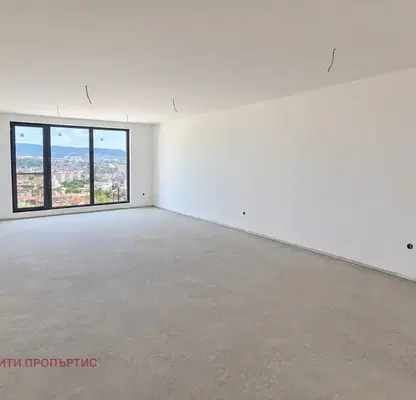 Photo 3 — 3-bedroom apartment in Blagoevgrad, Balarbashi