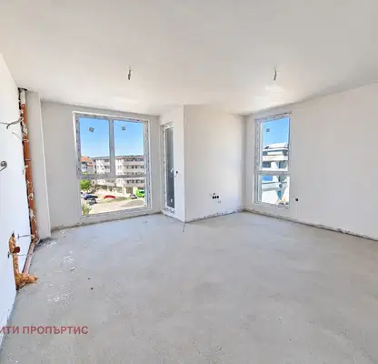 Photo 2 — Three-room apartment with parking space in Elenovo, Blagoevgrad