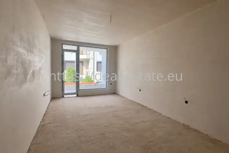 3-bedroom apartment in Blagoevgrad, Elenovo 2