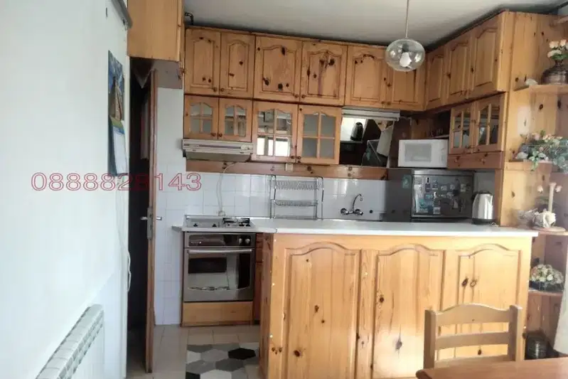4-bedroom apartment in Blagoevgrad, Idealen Centyr