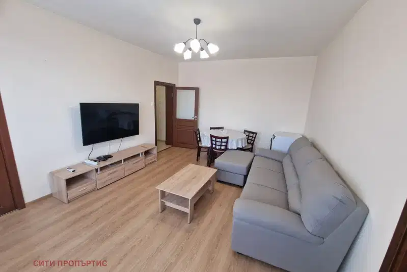 Three-room apartment with terrace in Shirok Tsentar, Blagoevgrad