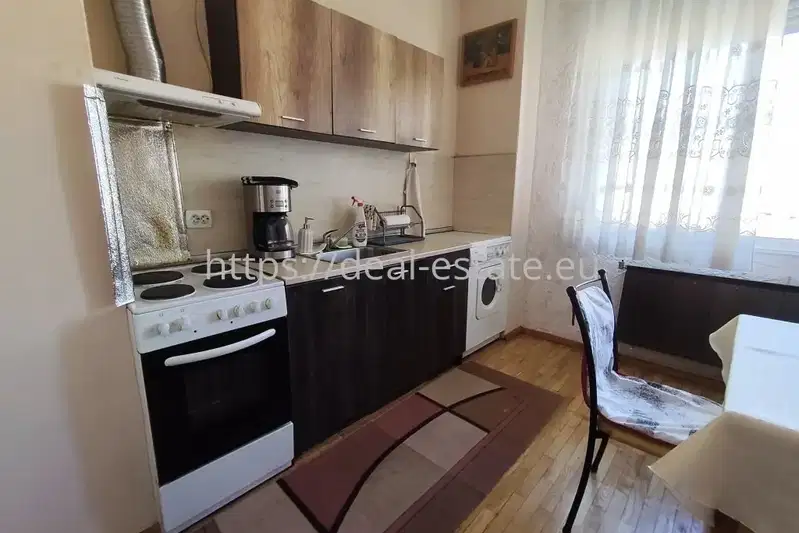 3-bedroom apartment in Blagoevgrad, Shirok Centyr