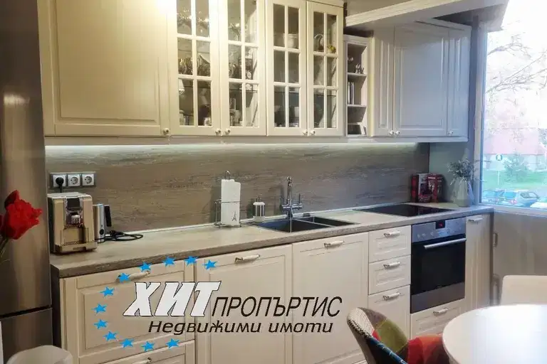 4-bedroom apartment in Burgas, Bratya Miladinovi