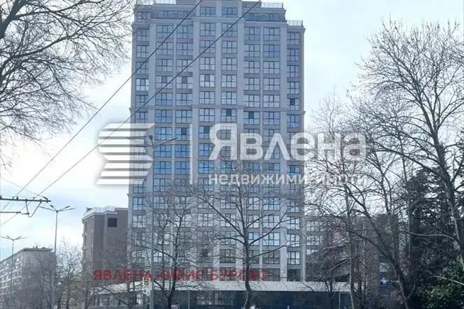 4-bedroom apartment in Burgas, Bratya Miladinovi