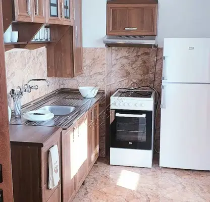 Снимка 2 — Двустаен апартамент в Братя Миладинови, Бургас, с асансьор