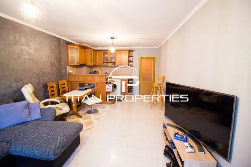 2-bedroom apartment in Burgas, Centyr