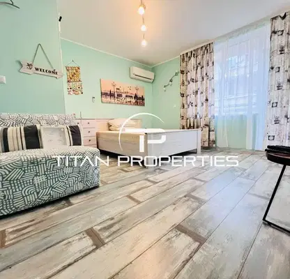 Photo 2 — One-room apartment in Burgas Centre with terrace