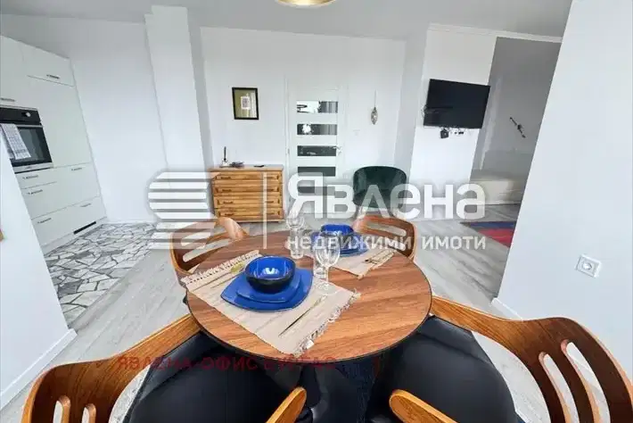 One-room apartment with terrace in the centre of Burgas