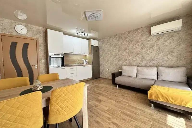 2-bedroom apartment in Burgas, Centyr