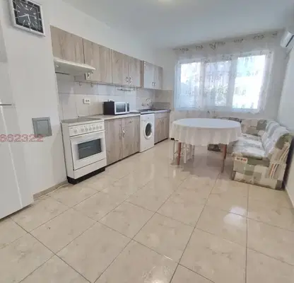 Photo 5 — 3-bedroom apartment in Burgas, Centyr