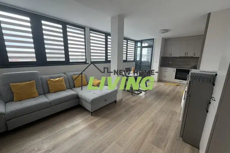 Three-room apartment with two terraces in Center, Burgas