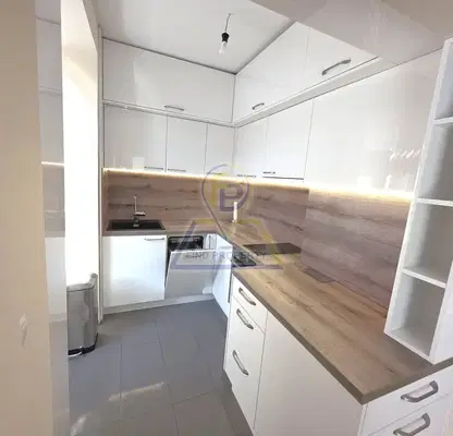 Photo 3 — 3-bedroom apartment in Burgas, Centyr