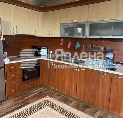 Снимка 3 — Двустаен апартамент в Изгрев, Бургас с голяма тераса