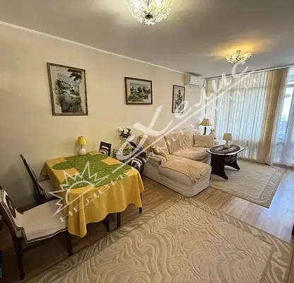 Снимка 3 — Тристаен апартамент с морска панорама в Крайморие, Бургас