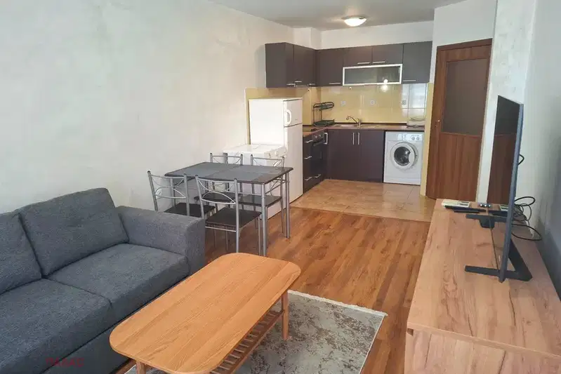 Two-room apartment with terrace in Lazur, Burgas