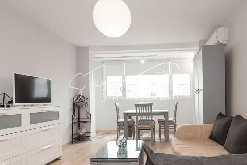 2-room apartment in Lazur, Burgas with terrace and view