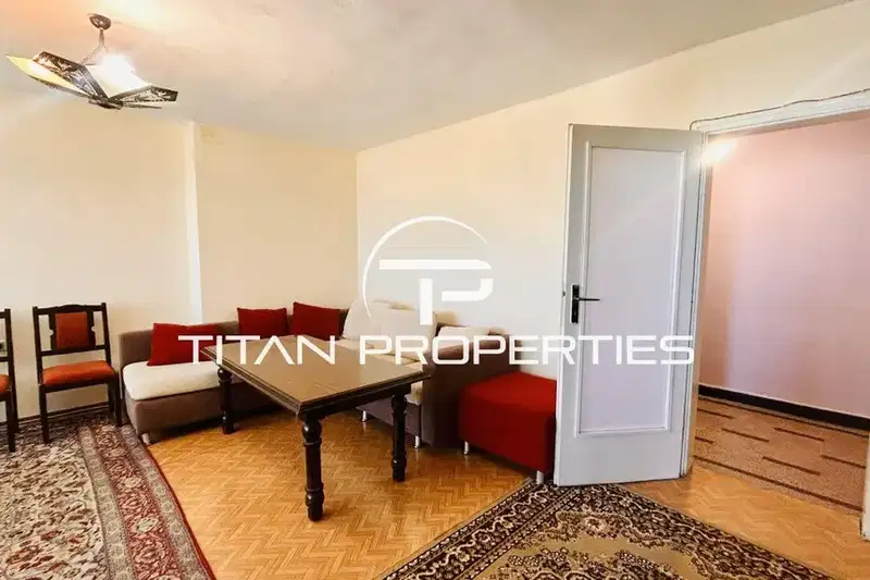 3-bedroom apartment in Burgas, Lazur