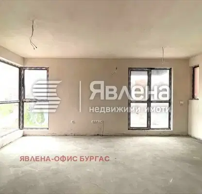 Снимка 2 — Двустаен апартамент в Меден рудник, Бургас с тераса