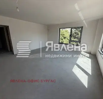 Снимка 3 — Тристаен апартамент с тераса в Славейков, Бургас