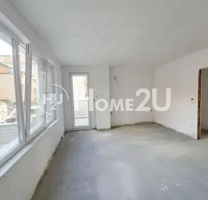 Снимка 5 — Тристаен апартамент 108 кв.м в Възраждане, Бургас с паркомясто