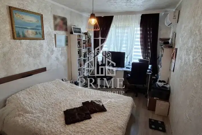 4-bedroom apartment in Burgas, Vyzrajdane
