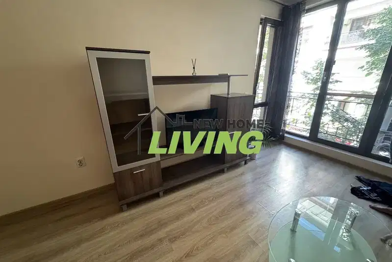 Three-room apartment with terrace in Vazrazhdane, Burgas