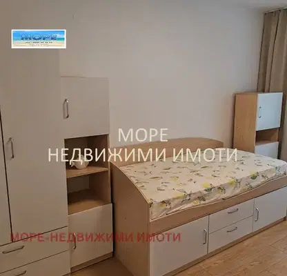 Снимка 5 — Тристаен апартамент в Бургас, Възраждане с паркинг
