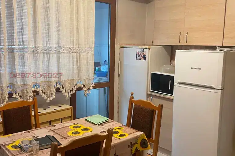 3-bedroom apartment in Burgas, Zornica