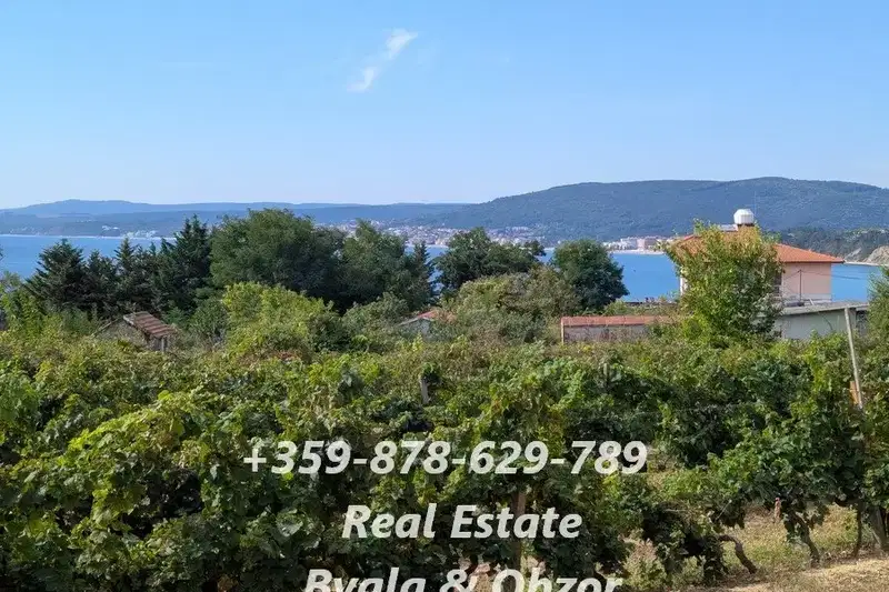 Two-room apartment with terrace near the beach in Byala