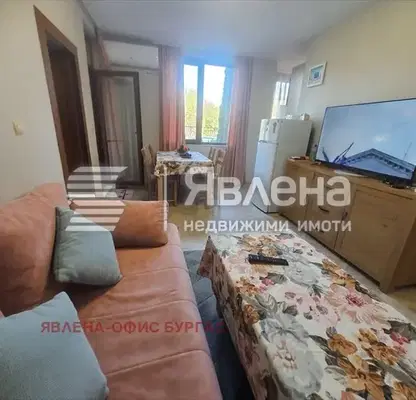 Снимка 2 — Двустаен апартамент до плаж Нестинарка в Царево