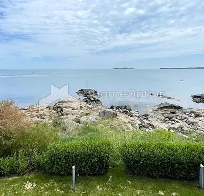 Photo 2 — Three-room apartment with terrace and pool in Chernomorets
