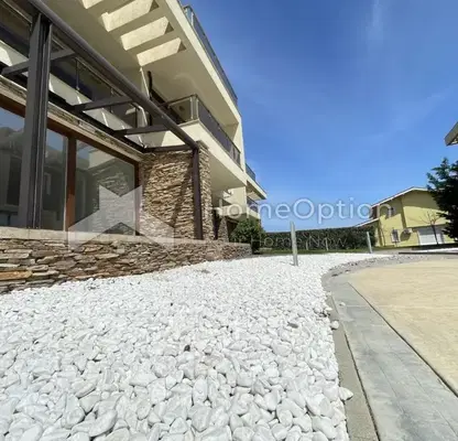 Photo 5 — Three-room apartment with terrace and pool in Chernomorets
