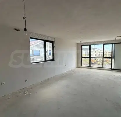 Photo 3 — Three-room apartment with terrace and sea view in Chernomorets