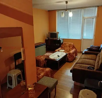 Photo 4 — One-room apartment in Cherven Bryag with two terraces