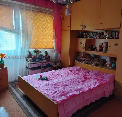 Снимка 2 — Двустаен апартамент в Червен бряг, панелно строителство