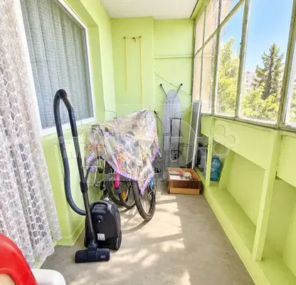 Photo 3 — 3-bedroom apartment in Dobrich, Balik