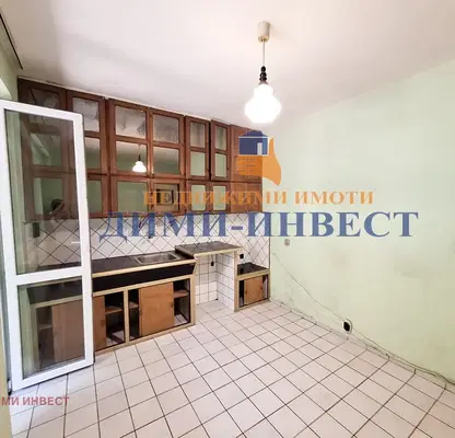 Photo 3 — 2-bedroom apartment in Dobrich, Centyr
