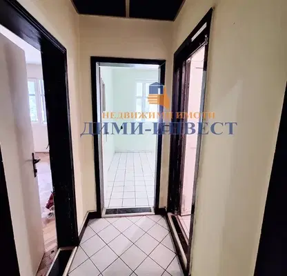 Photo 5 — 2-bedroom apartment in Dobrich, Centyr