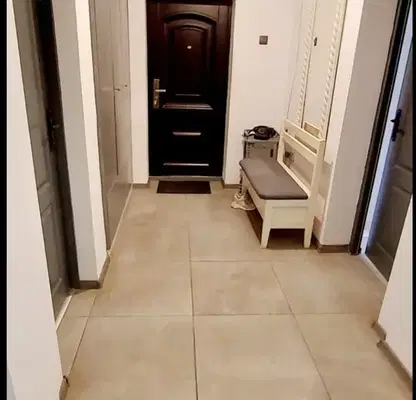 Photo 5 — 3-bedroom apartment in Dobrich, Centyr