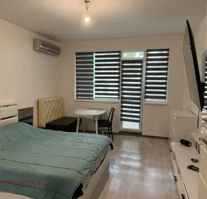 Photo 4 — 4-bedroom apartment in Dobrich, Centyr