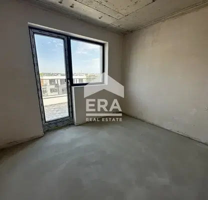Photo 3 — Spacious 4-room apartment with terraces in Dobrotitsa, Dobrich