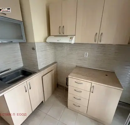 Photo 3 — 3-bedroom apartment in Dobrich, Dunavite