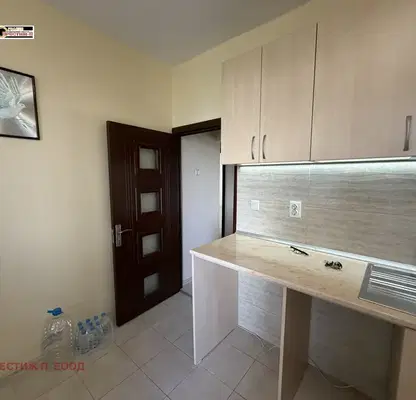 Photo 5 — 3-bedroom apartment in Dobrich, Dunavite